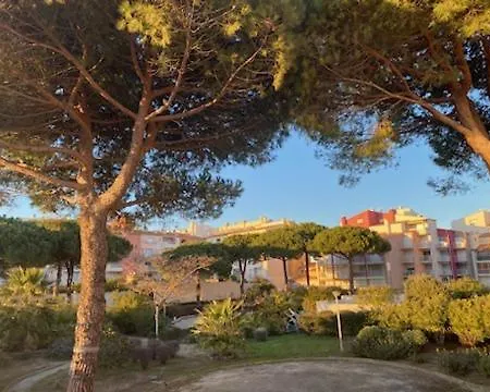 2 Pers, Le Pharo, Piscine, Clim